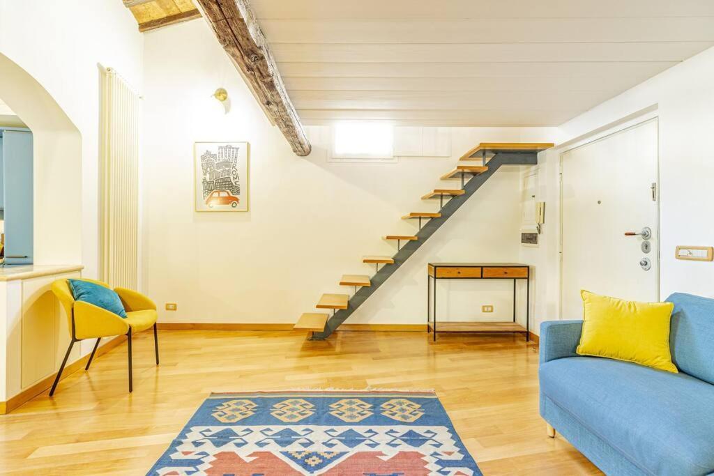شقة Monti - Stunning Loft In The Heart Of Rome'S Monti المظهر الخارجي الصورة