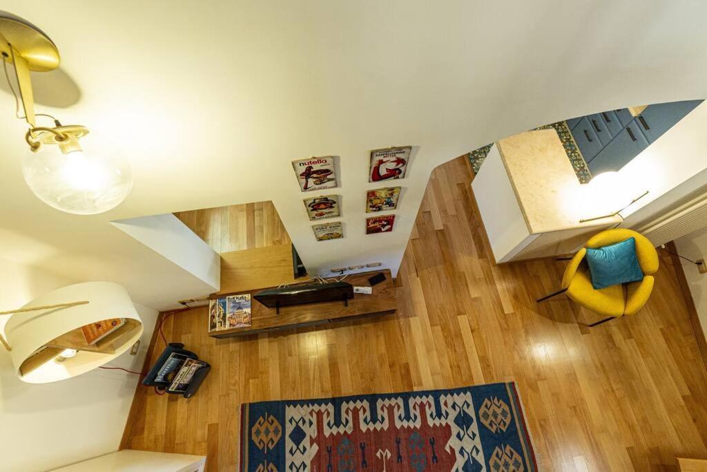 شقة Monti - Stunning Loft In The Heart Of Rome'S Monti المظهر الخارجي الصورة